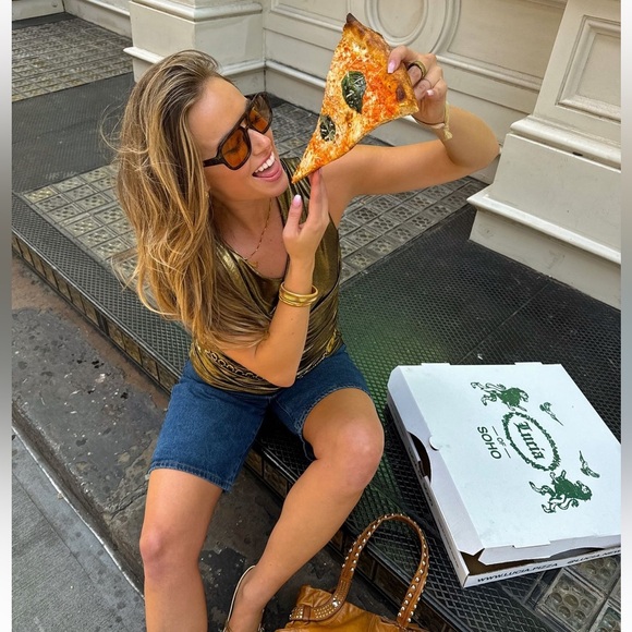 Edikted Denim Shorts - Picture 4 of 7